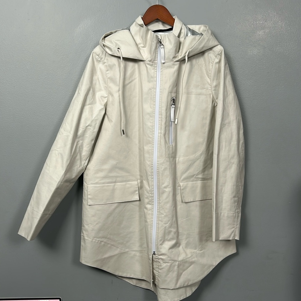 Banana Republic Water- resistant linen cotton blend rain coat, jacket size L